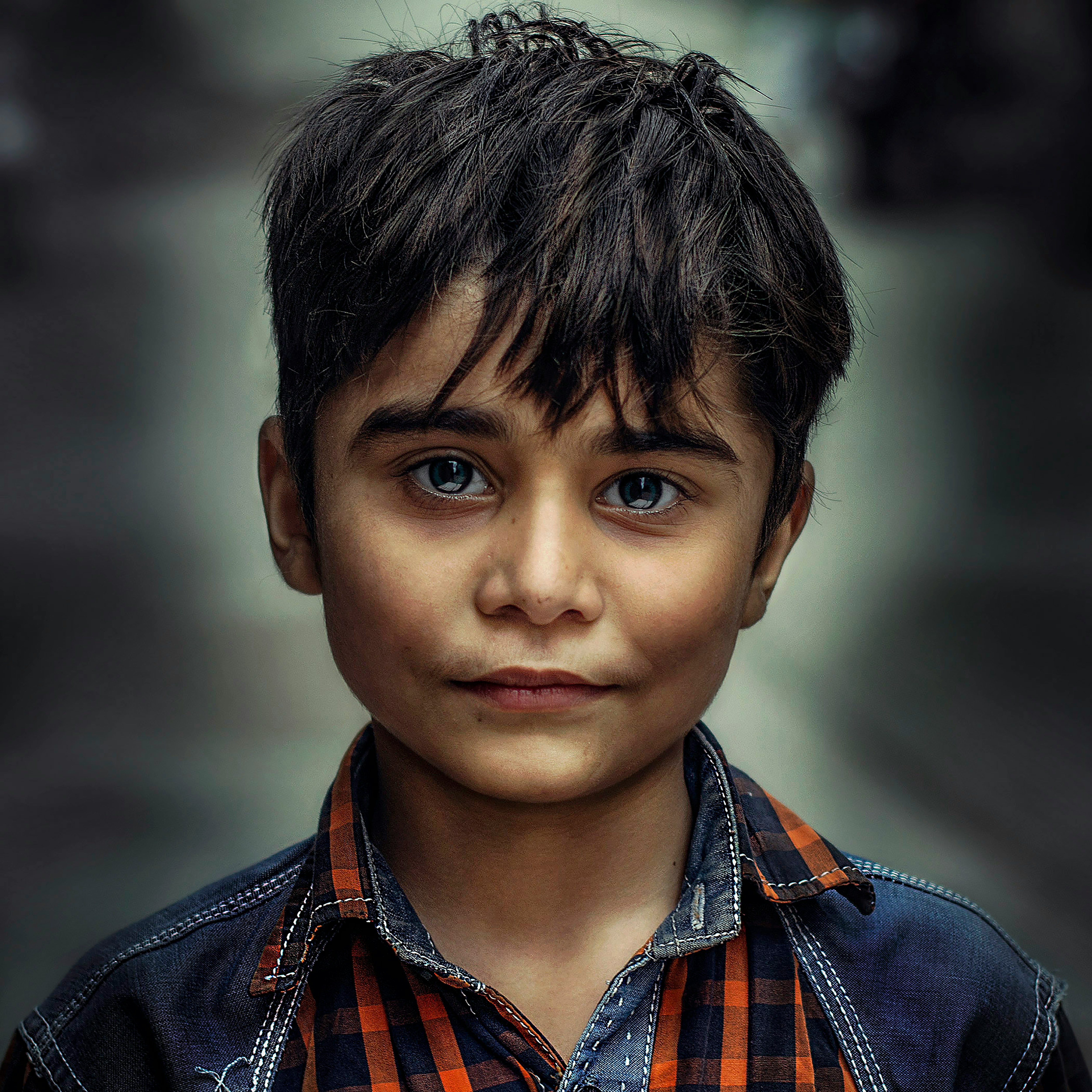 视频后期剪辑与调色画面