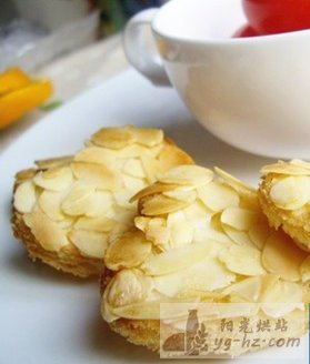 奶香杏仁面包脆的烘焙制作方法