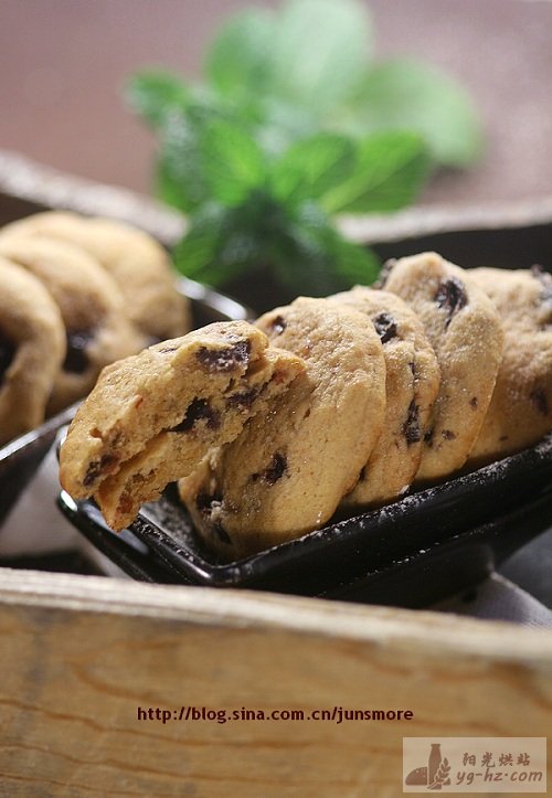 白兰地渍黑樱桃软曲奇的做法 超好吃的“软”饼干