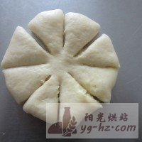 花型椰蓉面包的做法图解5