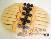 蓝莓油桃面包的做法图解8
