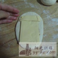 香葱培根奶酪面包的做法图解7