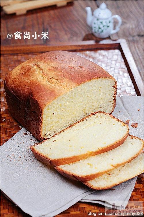 无厨艺也可做出香喷喷的大面包的做法