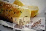 咸香型的面包最对味海苔肉松面包卷的做法