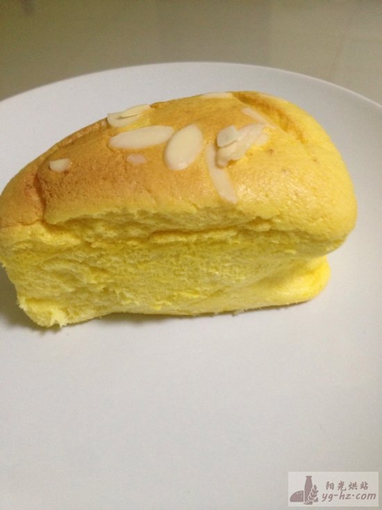 杏仁片蛋糕的做法