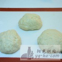 面包机做面包的方法（中种北海道吐司）的做法图解7