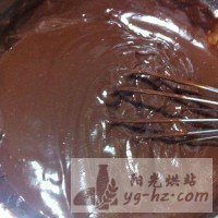 自制熔岩巧克力蛋糕（图详解）的做法图解7