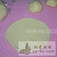 #九阳烘焙剧场#烤箱试用之------花环面包的做法图解3