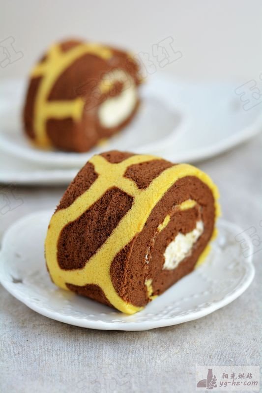 长颈鹿花纹奶油蛋糕卷——朴素的蛋糕卷也生动形象了哦 - 玉池桃红 - 玉池桃红的博客