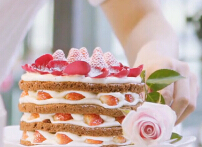 雀巢下午茶时光---草莓玫瑰裸蛋糕《君之烘焙日记》表白篇