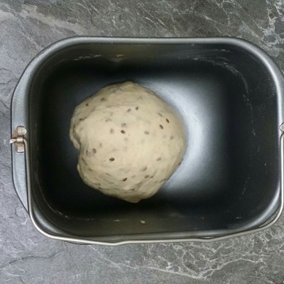 亚麻籽全麦面包的做法 步骤1