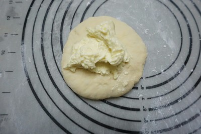 汤种椰蓉酥粒面包的做法 步骤10