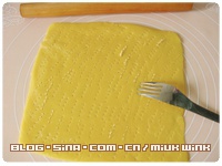 【迷你起司奶酪蛋塔】消耗淡奶油和奶酪的小蛋挞的做法 步骤9