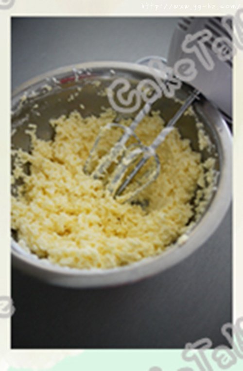 【caketalkme】意式奶油霜的做法 步骤8