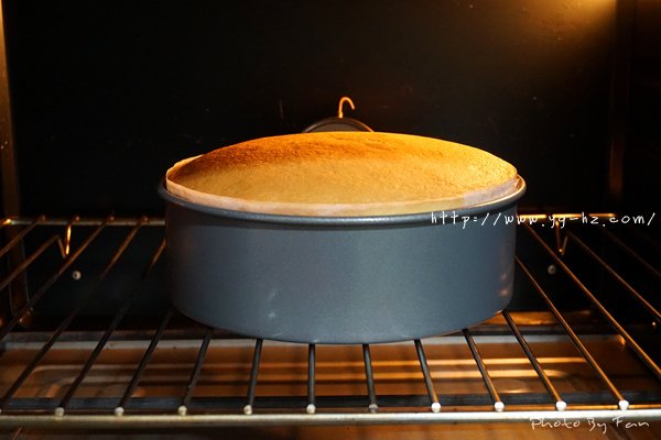 海绵蛋糕--凯伍德厨师机版的做法 步骤14