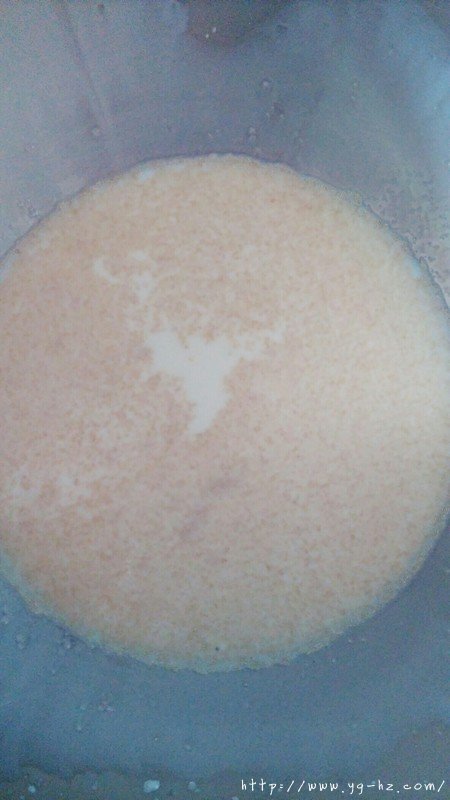 奶香红枣养生糕（简易酵母版）的做法 步骤5