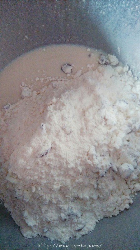 奶香红枣养生糕（简易酵母版）的做法 步骤7