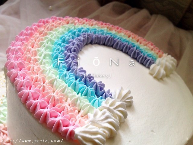 详细的裱花教程--彩虹蛋糕的做法 步骤25