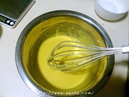原味蛋糕卷(后蛋法)的做法 步骤2
