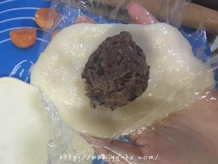 麻薯肉松红豆饼——网红陷薄皮轻热量大饼【轻卡小食】的做法 步骤6