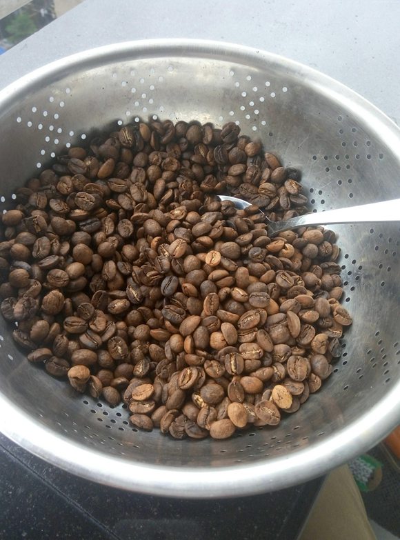 烘焙生咖啡豆的做法 步骤7