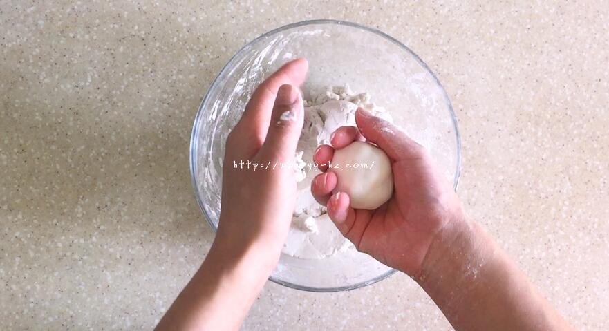 香酥软糯的芝麻糯米饼，真香！的做法 步骤4