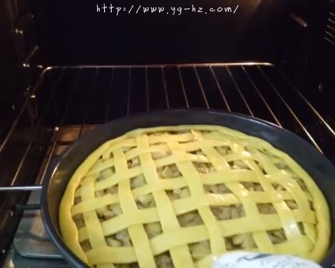 肉桂苹果派（9寸披萨盘）的做法 步骤10