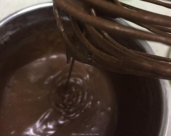 巧克力酱可可华夫饼（松软快手糯米粉版）的做法 步骤7