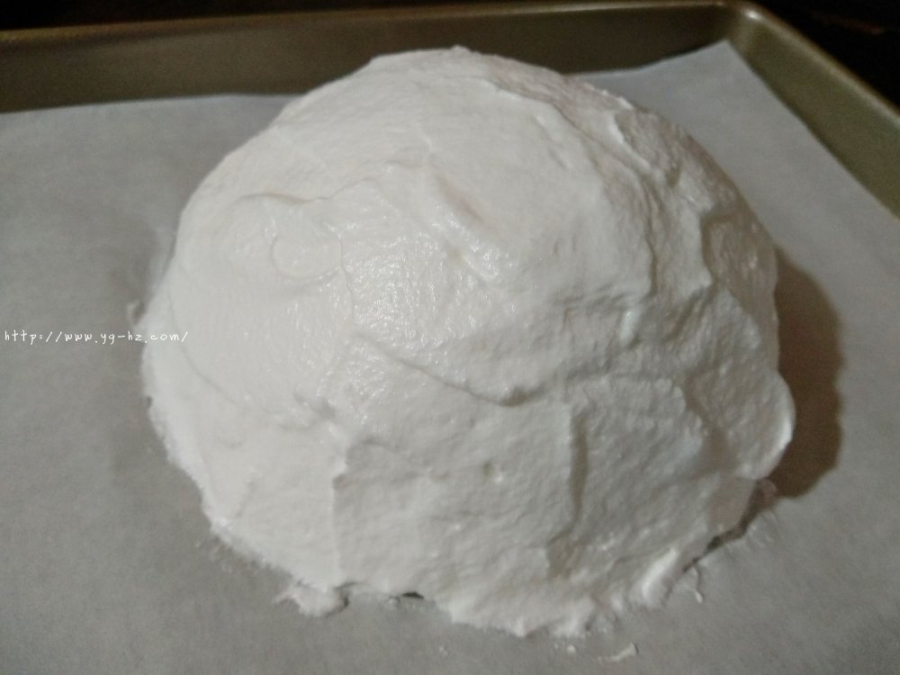 云朵蛋糕全蛋白舒芙蕾（软绵绵的像棉花一样）的做法 步骤2