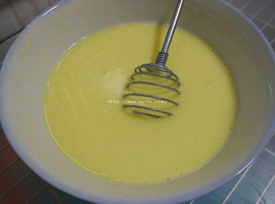 酸奶马芬蛋糕的做法 步骤2
