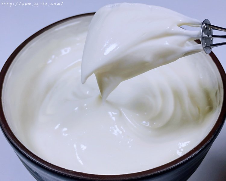 很适合夏天的一款小清新「纽约芝士蛋糕」附酸奶油制作的做法 步骤6