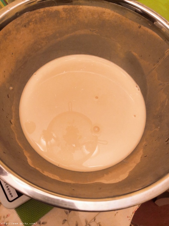 茶颜悦色幽兰拿铁，最爱的奶茶的做法 步骤2