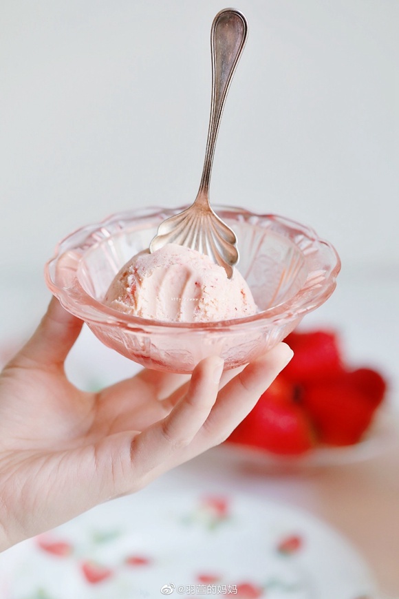 甜筒冰淇淋怎么做_甜筒冰淇淋的做法_豆果美食
