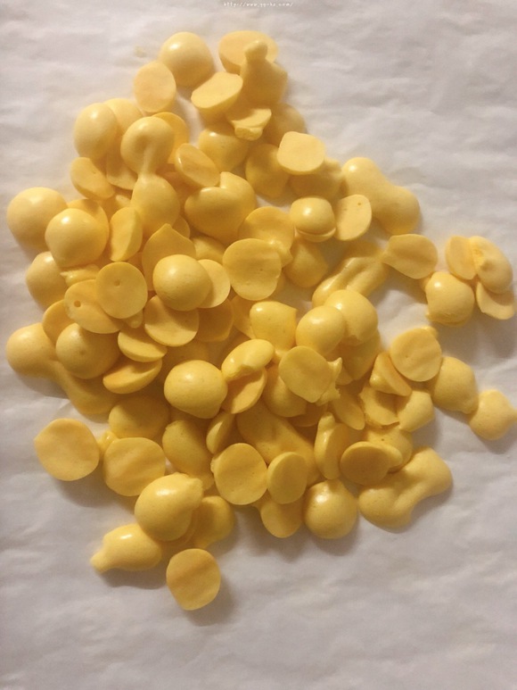 蛋黄溶豆（入口即化）的做法