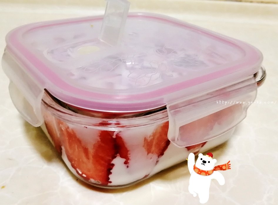 草莓酸奶布丁的做法 步骤2