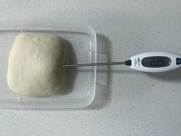 家用烤箱之简单的手揉法棍（全程动态示例）的做法 步骤10