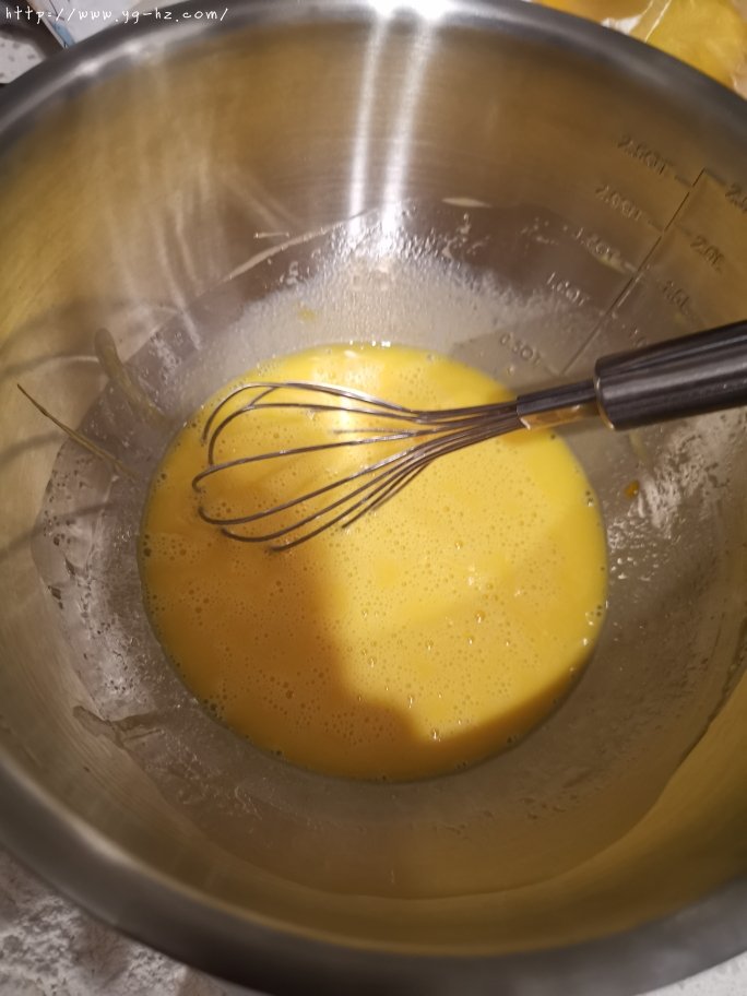 芒果奶油蛋糕的做法 步骤4