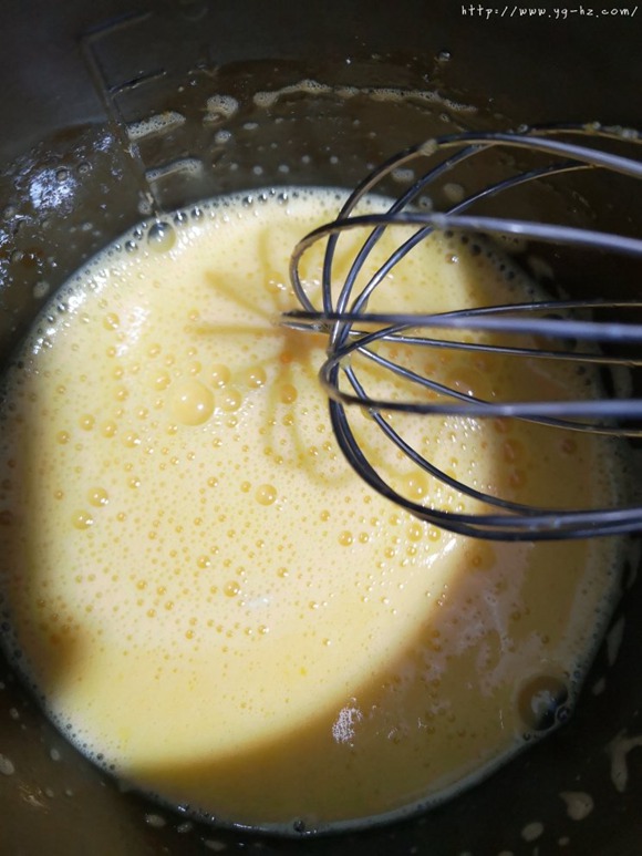 奶黄包奶黄馅制作的做法 步骤2