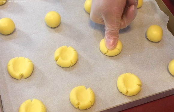 爱的手印——三种口味玛格丽特饼干的做法 步骤8