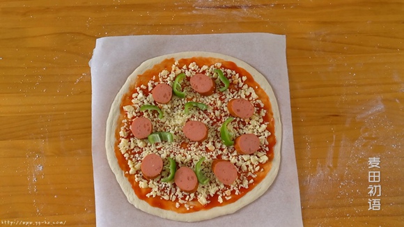 外脆里嫩的意式香肠披萨的做法 步骤33
