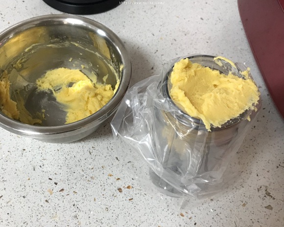 酥酥的黄油曲奇的做法 步骤6