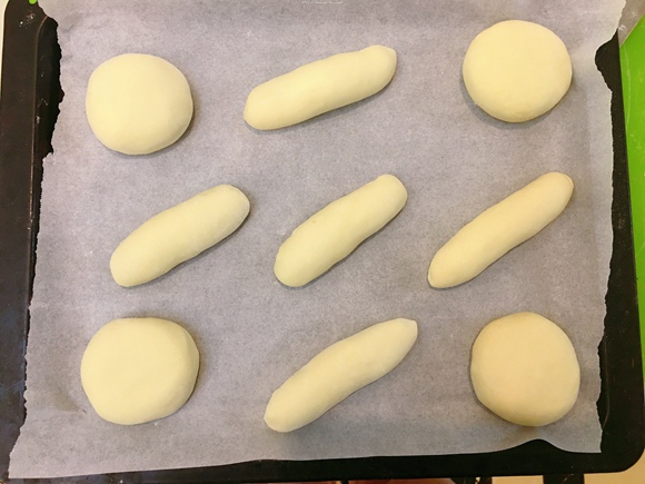 两款肉松面包（一次发酵）的做法 步骤9