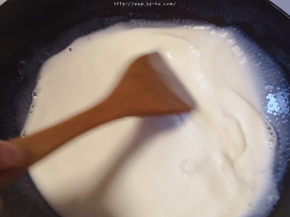 不用油炸的Q弹烤鲜奶的做法 步骤3