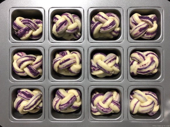 奶香紫薯面包的做法 步骤9
