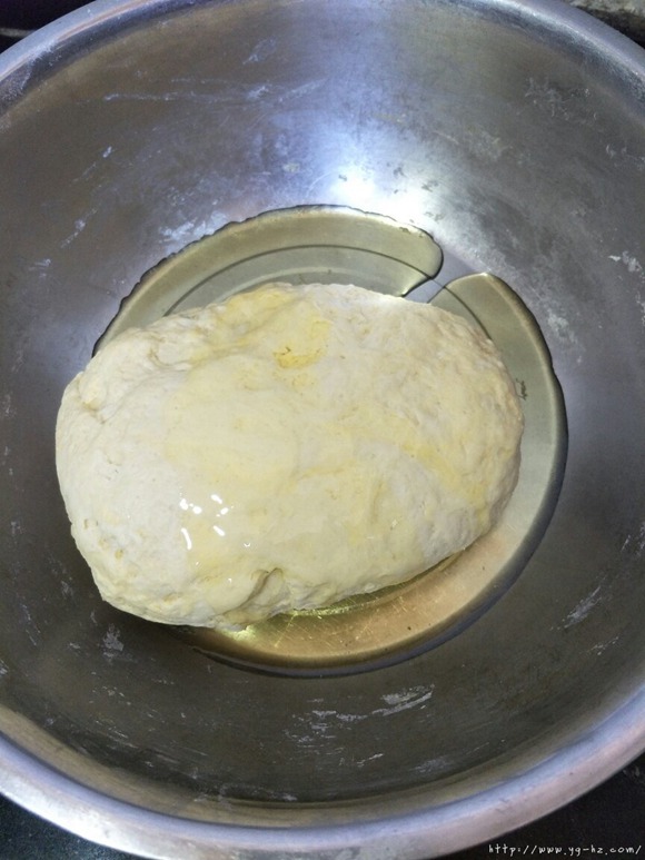超软牛奶面包家庭简单版(不加黄油)的做法 步骤8