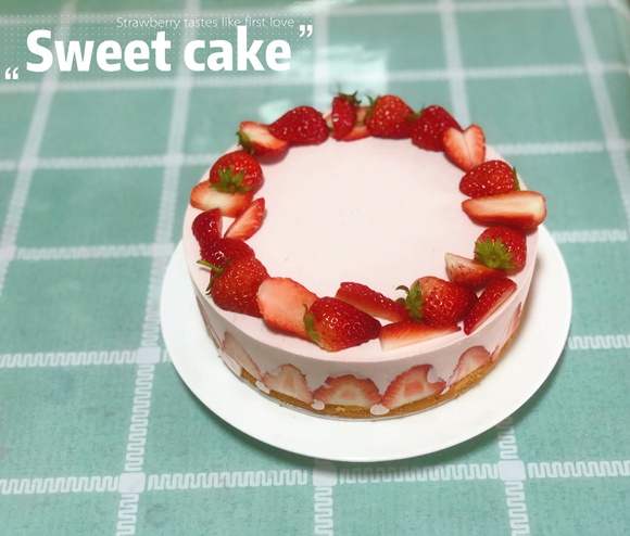 草莓慕斯蛋糕图片素材-编号27409270-图行天下