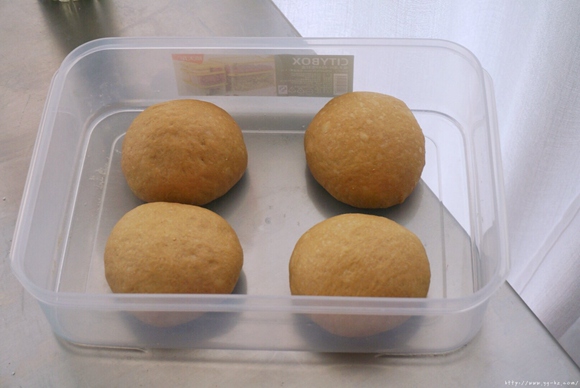 养生黑芝麻红糖全麦fafa软欧面包（波兰种）的做法 步骤11