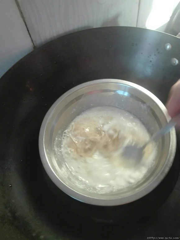 8寸原味酸奶慕斯蛋糕的做法 步骤1