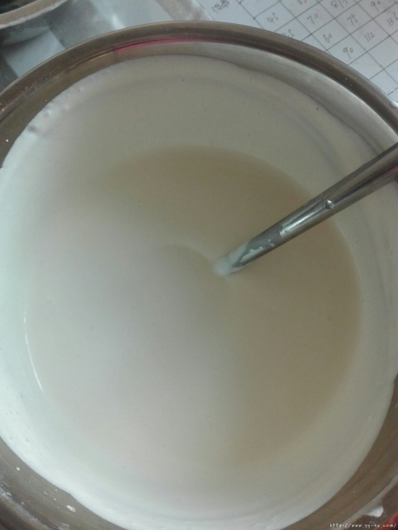 8寸原味酸奶慕斯蛋糕的做法 步骤2