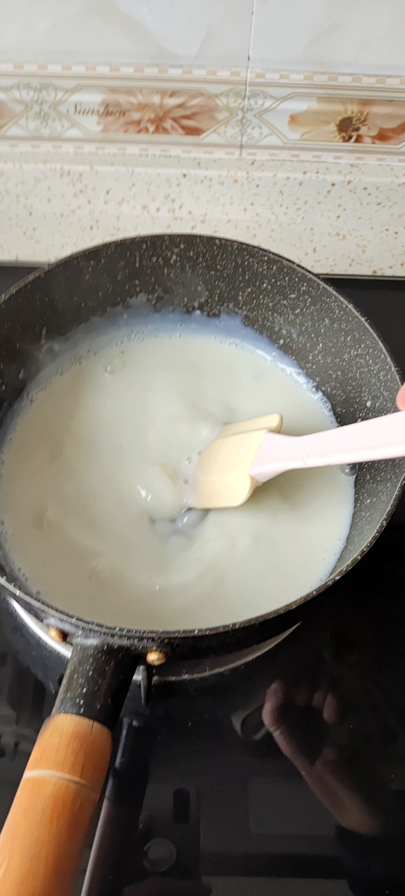 超快手的牛奶椰蓉小方的做法 步骤4